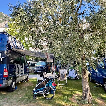 Al Lago Camping & Rooms Riva del Garda Exterior foto