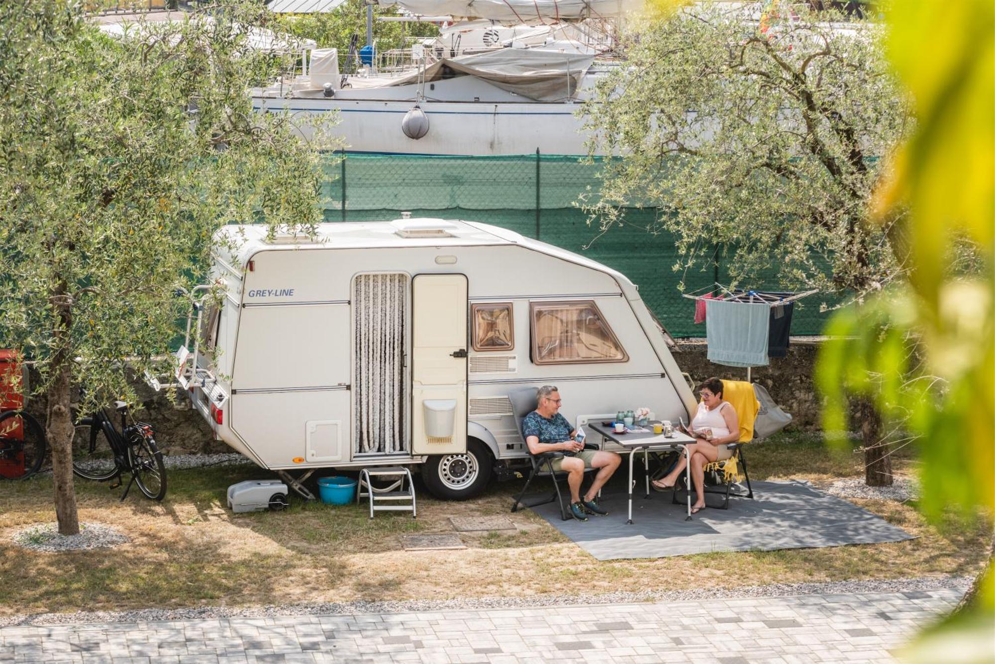 Al Lago Camping & Rooms Riva del Garda Exterior foto